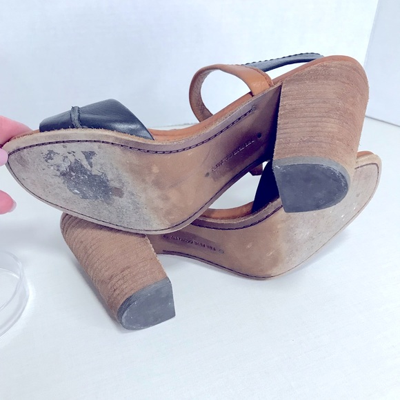 FRYE -Leather Block Heel Sandals Size 8 - Picture 8 of 8